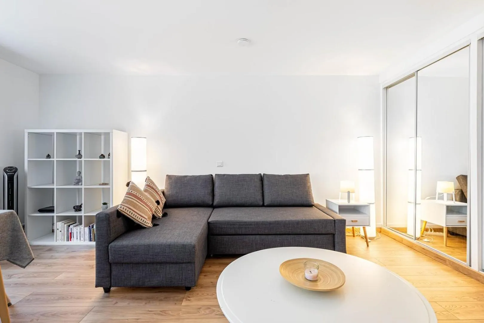 Guestready - Baigne De Lumiere Dans Le 19e 아파트 파리